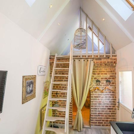 Chateau Des Lumieres Gite Et Gite Insolite Saint-Blimont Luaran gambar
