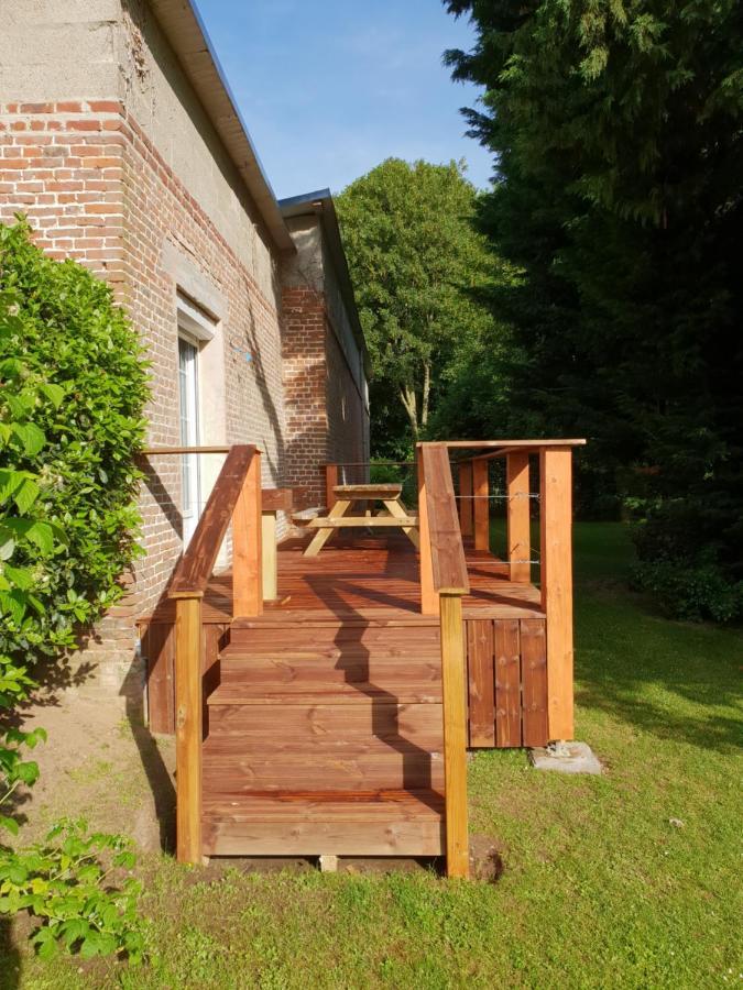 Chateau Des Lumieres Gite Et Gite Insolite Saint-Blimont Luaran gambar